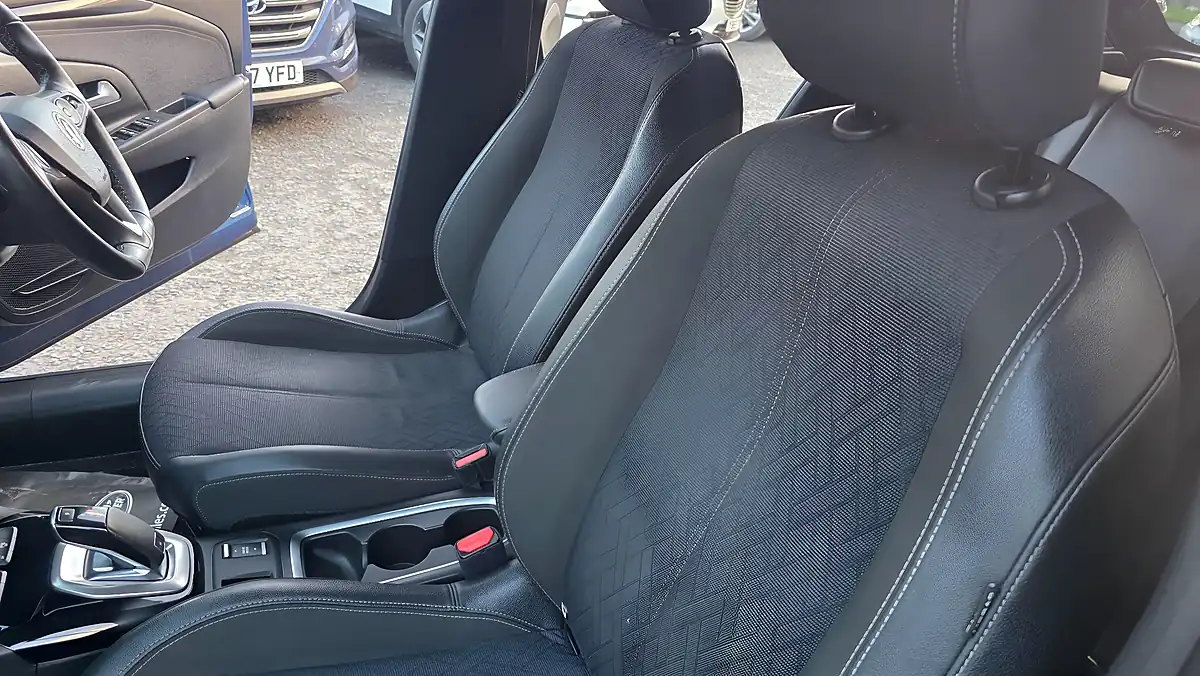 Used 2021 Vauxhall Corsa Elite Nav Premium Blue - Interior and Exterior details 16
