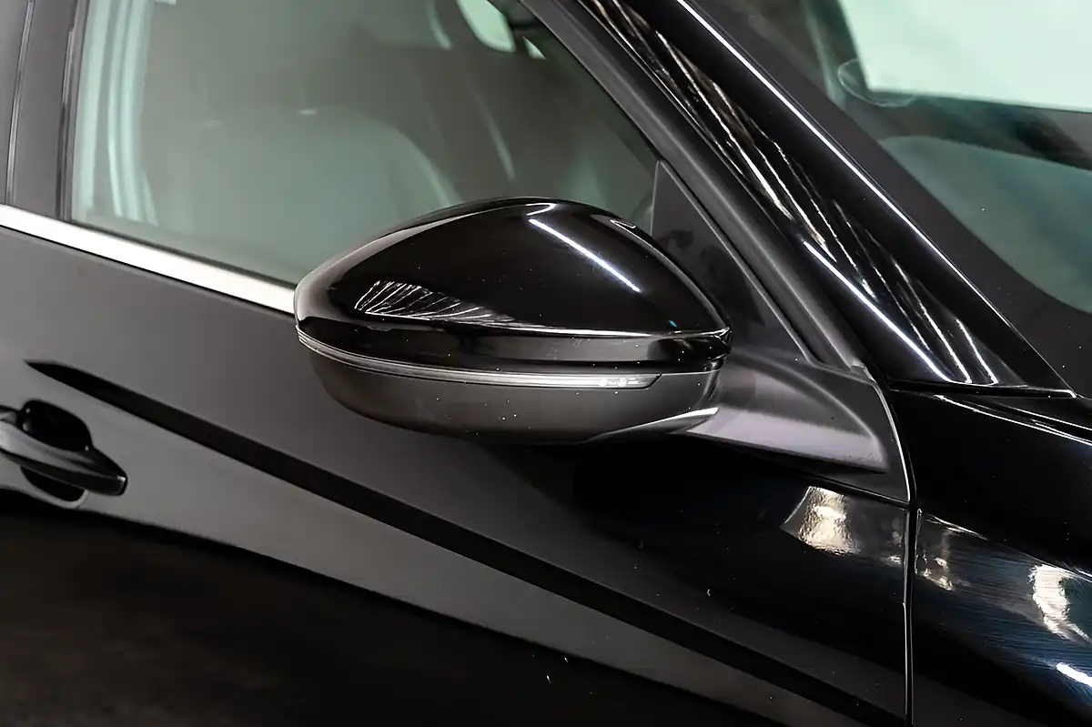 Used 2021 Vauxhall Corsa Elite Nav Premium Diamond Black - Interior and Exterior details 16