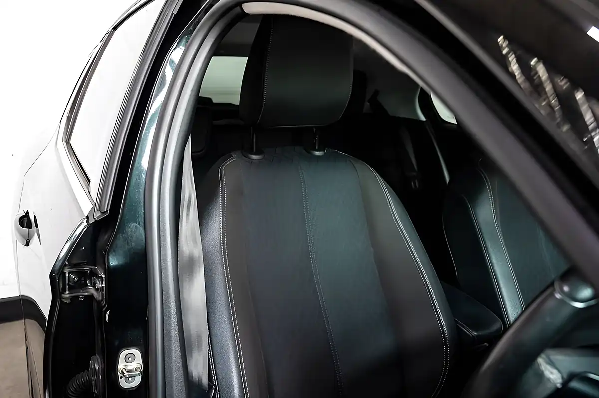 Used 2021 Vauxhall Corsa Elite Nav Premium Diamond Black - Interior and Exterior details 4