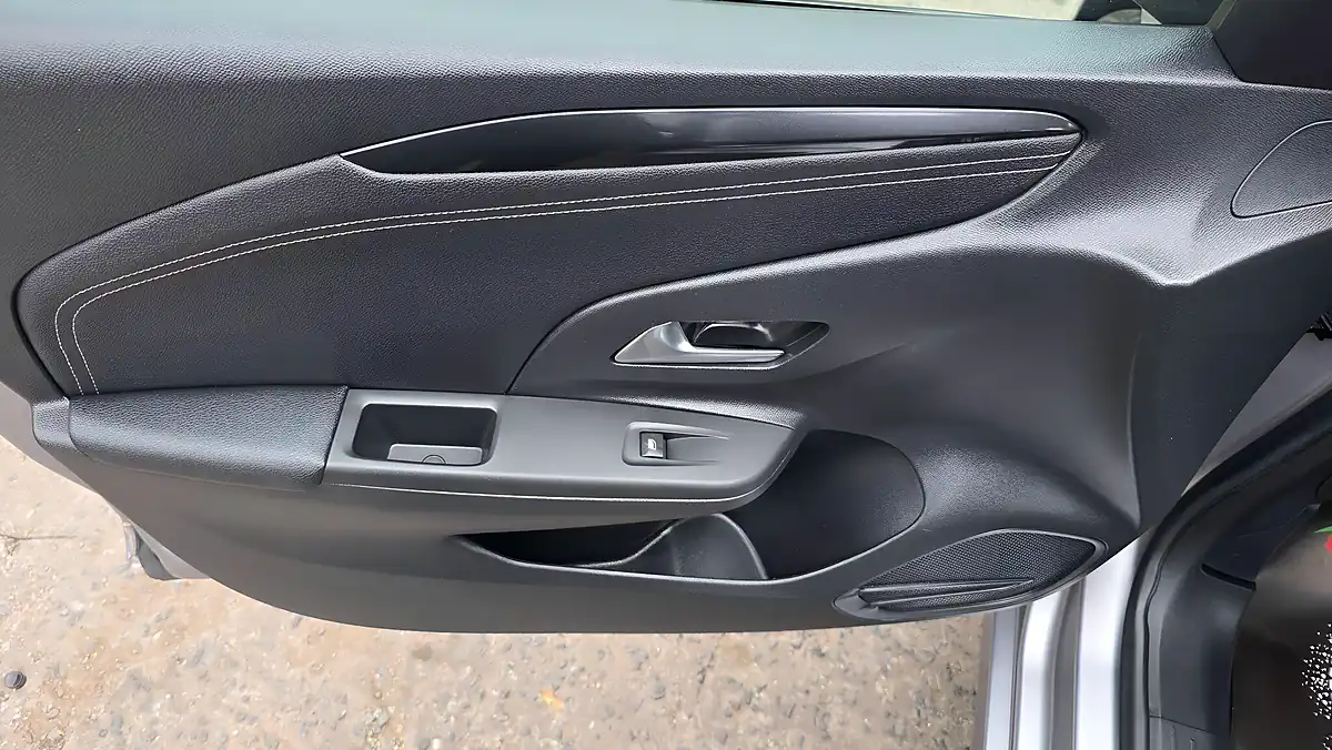 Used 2021 Vauxhall Corsa Elite Nav Premium Grey - Interior and Exterior details 16