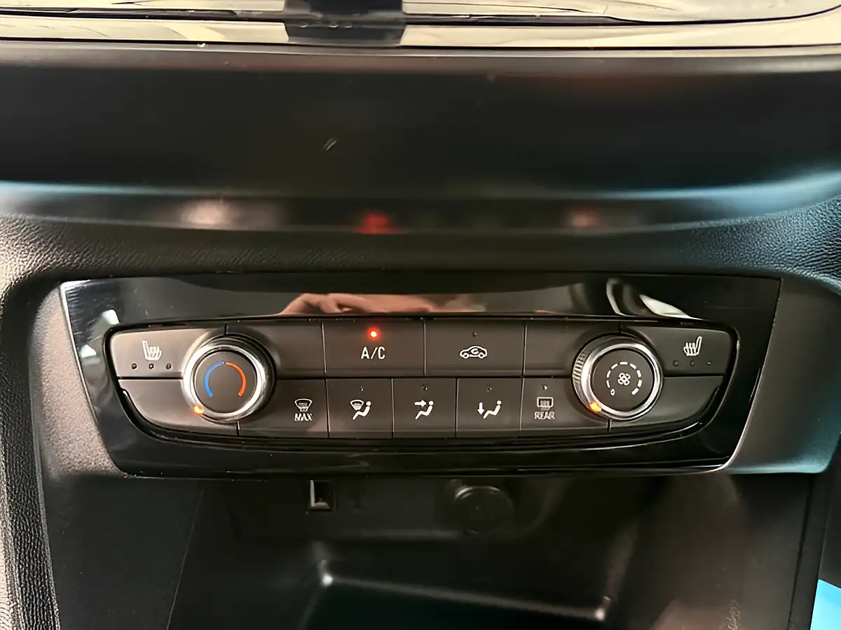Used 2021 Vauxhall Corsa Elite Nav Premium Hot Red - Interior and Exterior details 17