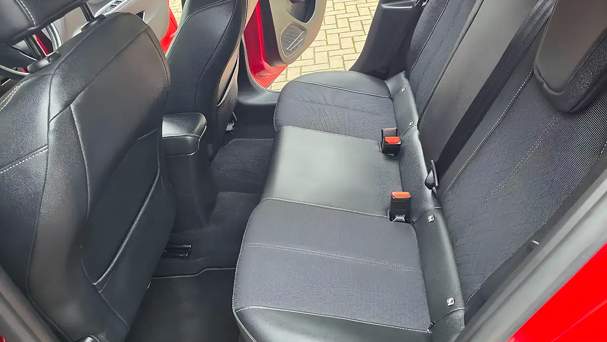 Used 2021 Vauxhall Corsa Elite Nav Red - Interior and Exterior details 18
