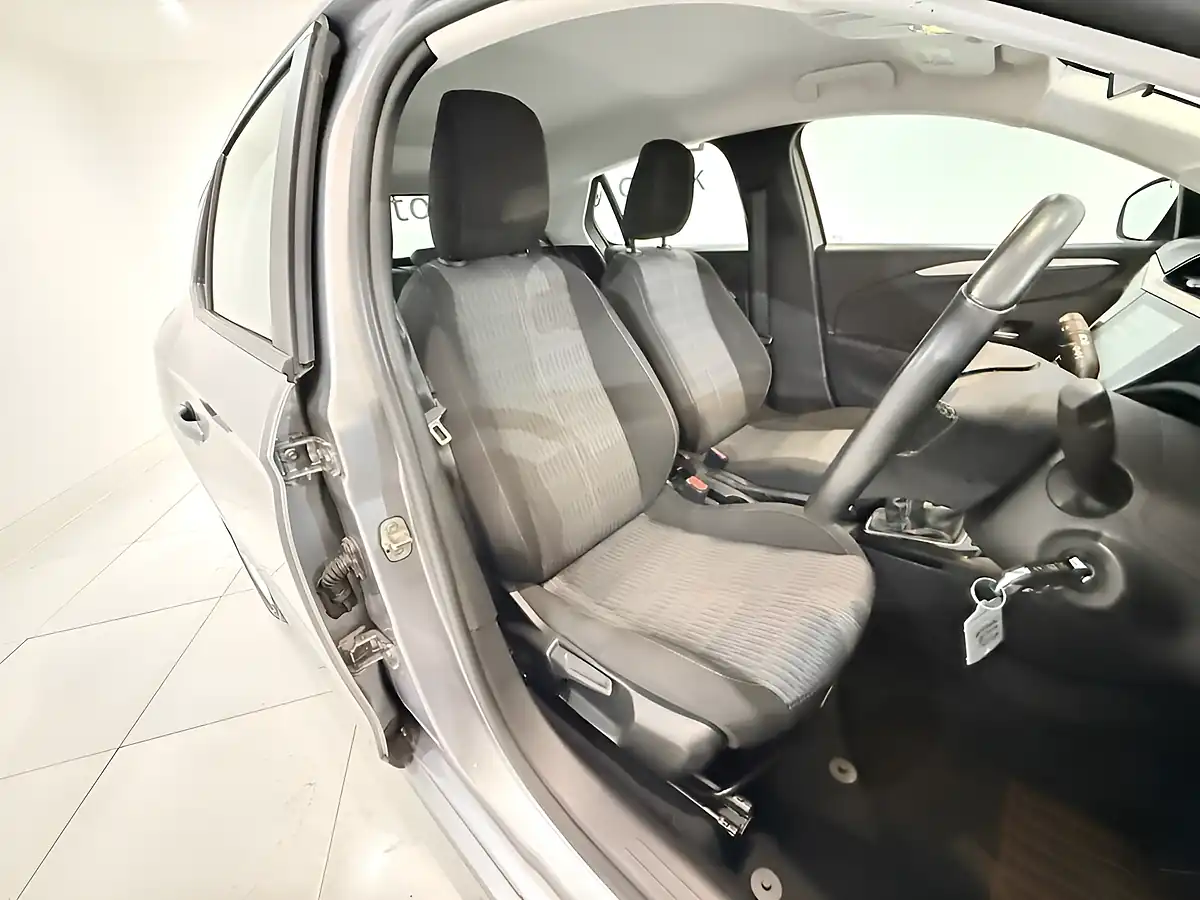 Used 2021 Vauxhall Corsa Se Grey - Interior and Exterior details 13