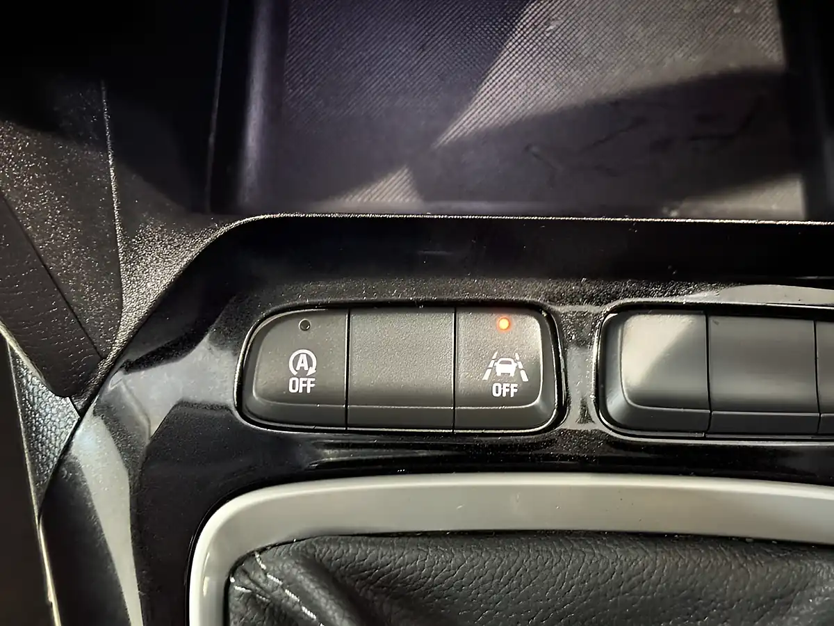 Used 2021 Vauxhall Corsa Se Grey - Interior and Exterior details 17