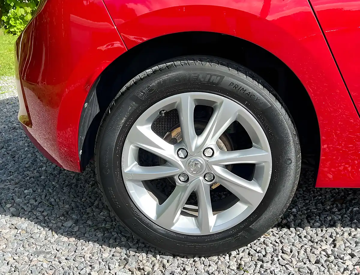 Used 2021 Vauxhall Corsa Se Nav Hot Red - Interior and Exterior details 9