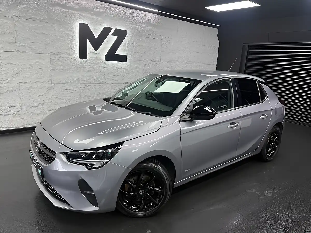 Used 2021 Vauxhall Corsa Se Premium Quartz Grey - Front View