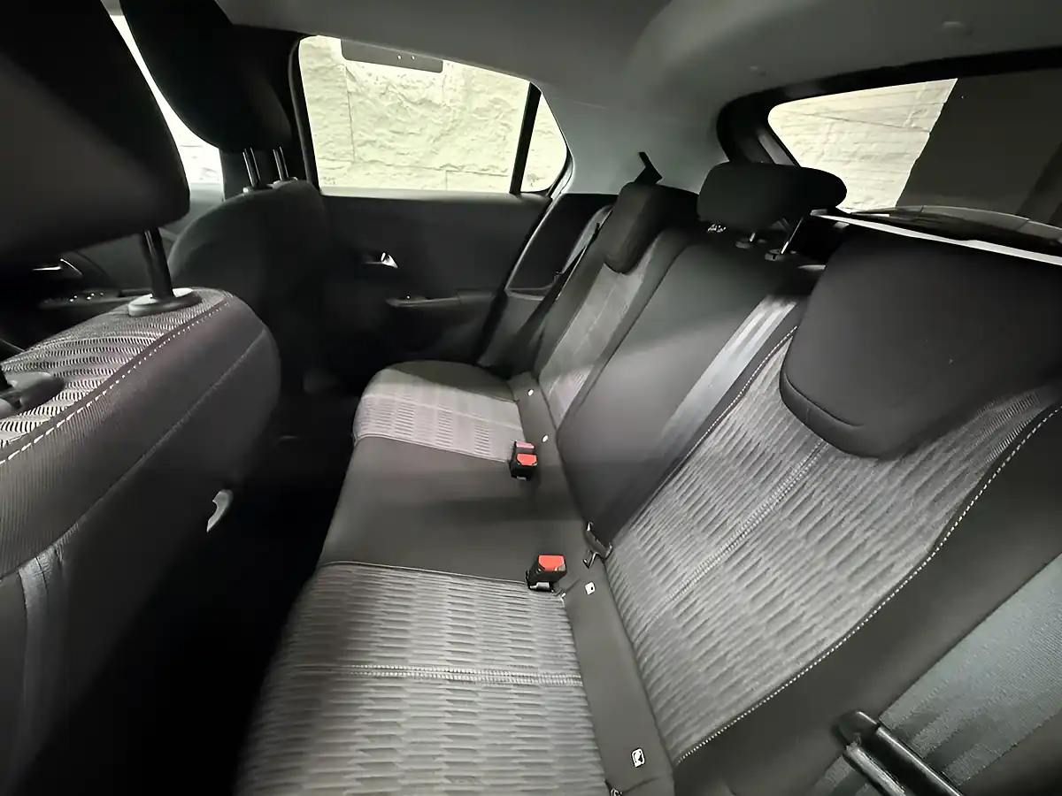 Used 2021 Vauxhall Corsa Se Premium Quartz Grey - Interior and Exterior details 11