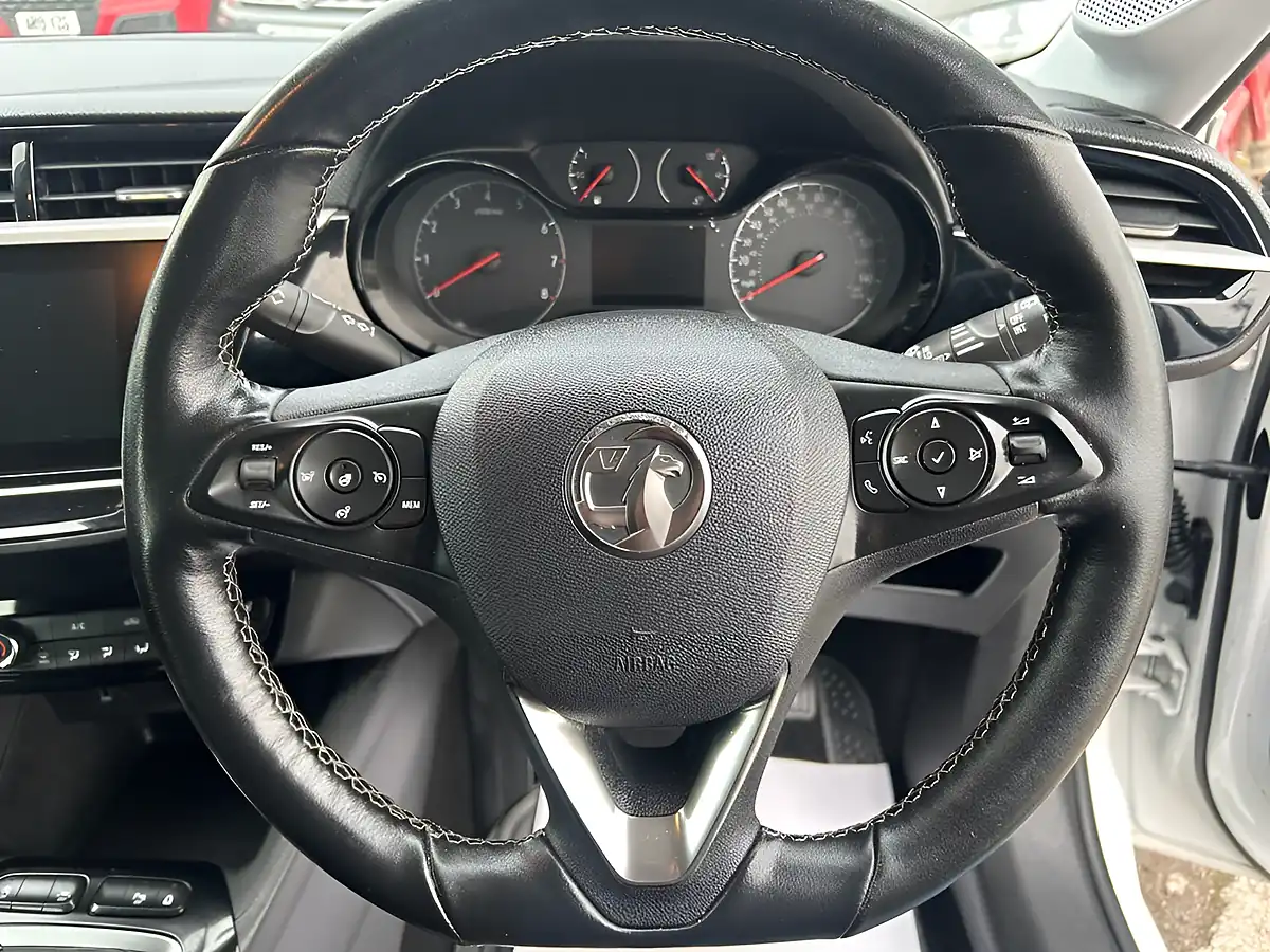 Used 2021 Vauxhall Corsa Se Premium White - Interior and Exterior details 13