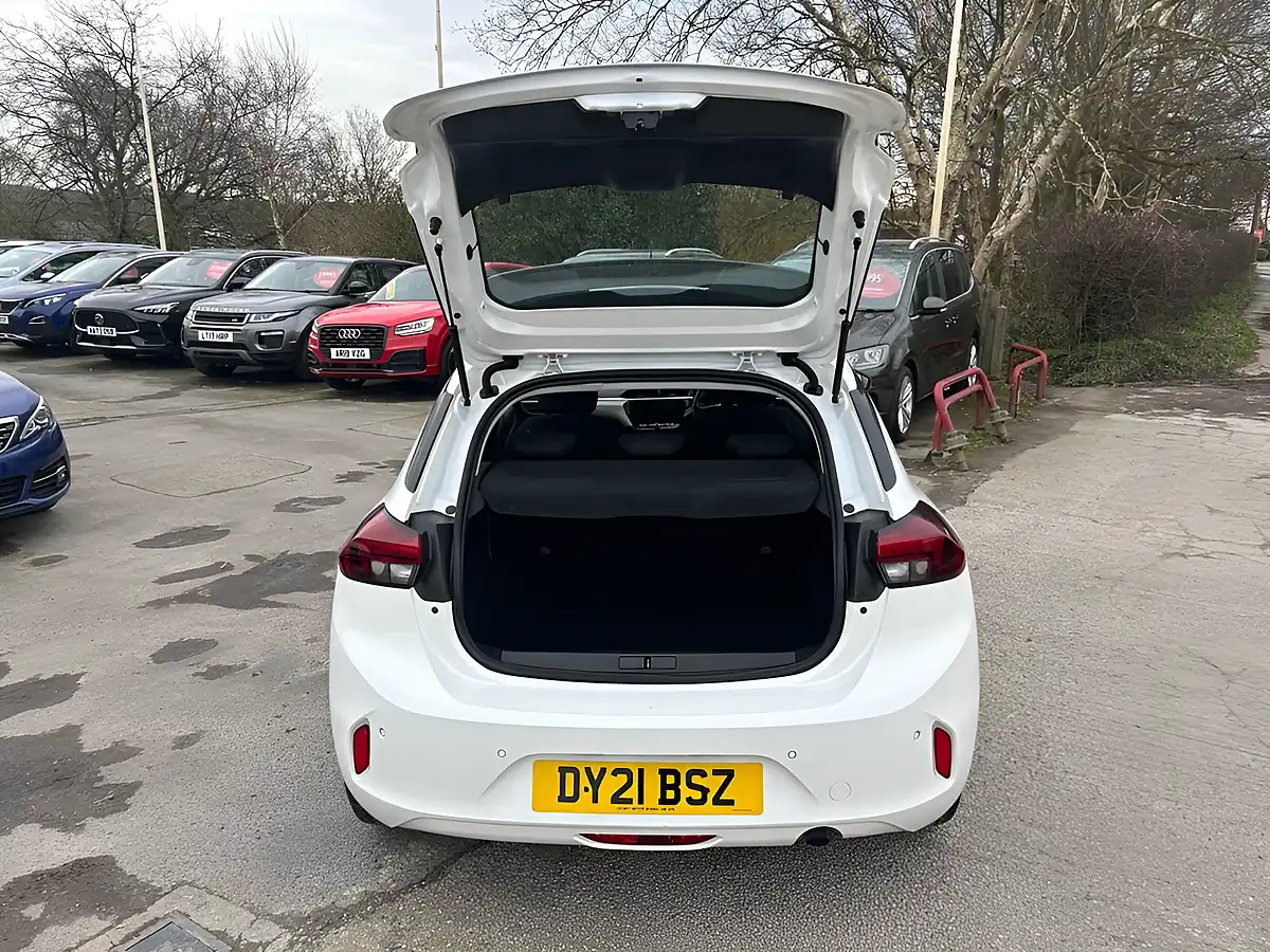 Used 2021 Vauxhall Corsa Se Premium White - Interior and Exterior details 6