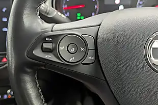 Used 2021 Vauxhall Corsa Se Premium White - Interior and Exterior details 14