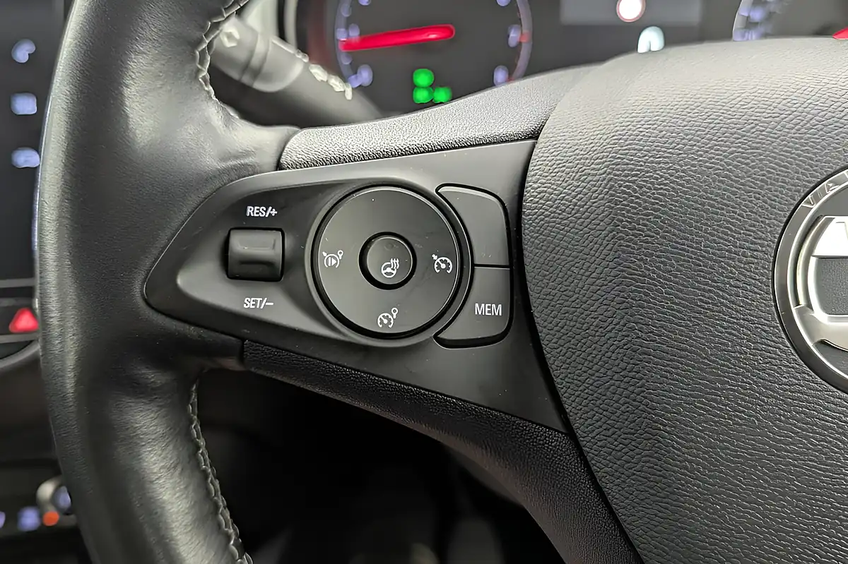 Used 2021 Vauxhall Corsa Se Premium White - Interior and Exterior details 14