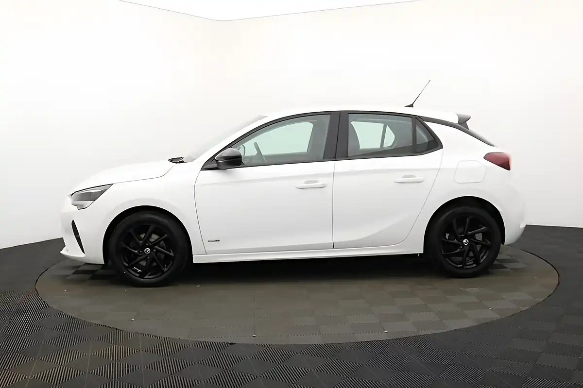 Used 2021 Vauxhall Corsa Se Premium White - Interior and Exterior details 7