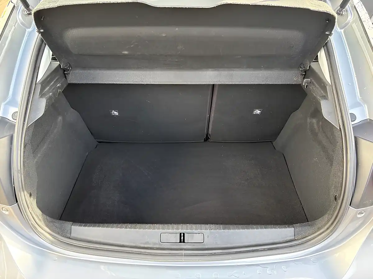 Used 2021 Vauxhall Corsa Se Quartz Grey - Interior and Exterior details 12