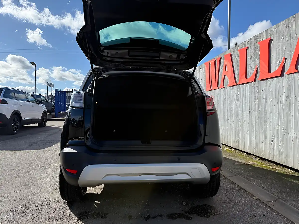 Used 2021 Vauxhall Crossland Elite Black - Interior and Exterior details 16