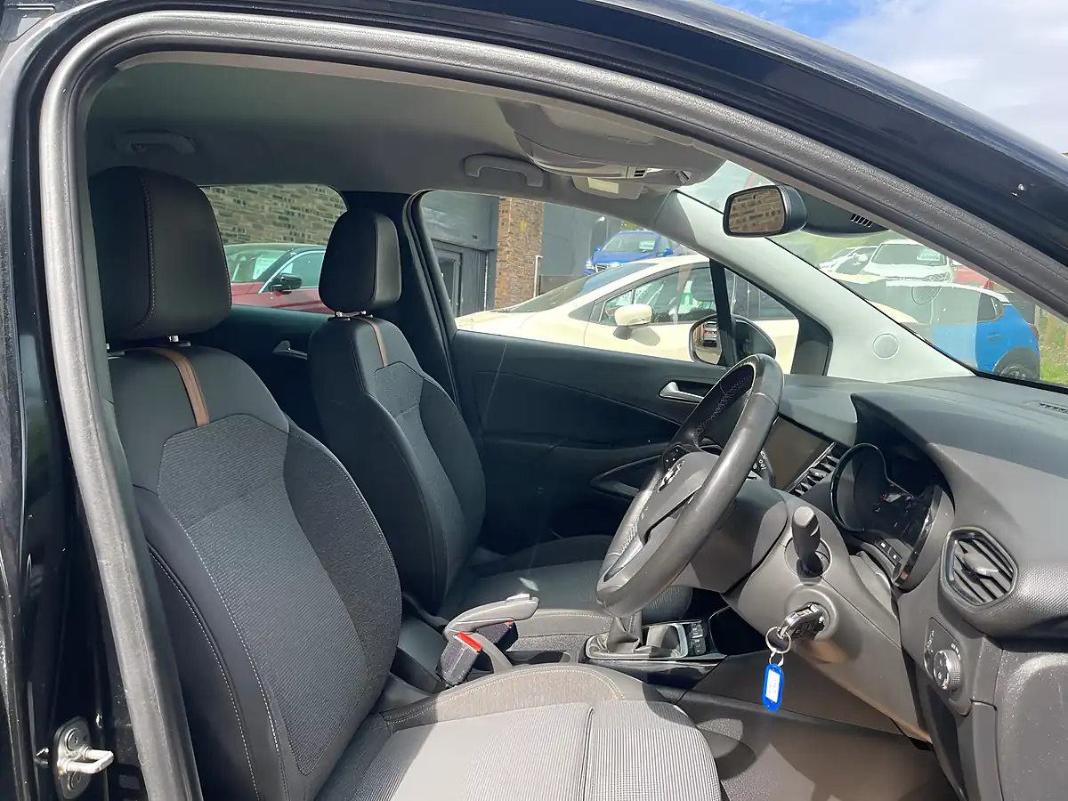 Used 2021 Vauxhall Crossland Elite Nav 5dr Black - Interior and Exterior details 10