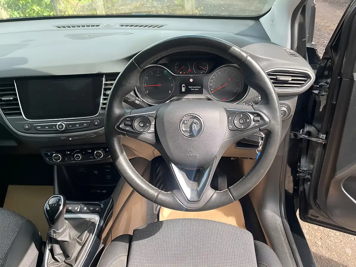 Used 2021 Vauxhall Crossland Elite Nav 5dr Black - Interior and Exterior details 9