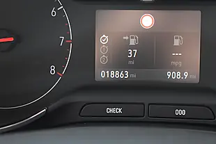 Used 2021 Vauxhall Crossland Elite Nav Grey - Interior and Exterior details 9