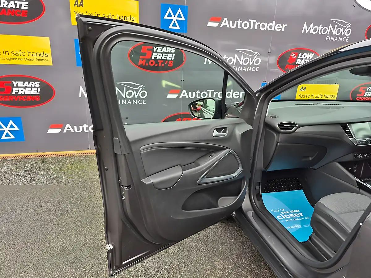 Used 2021 Vauxhall Crossland Elite Nav Grey - Interior and Exterior details 20