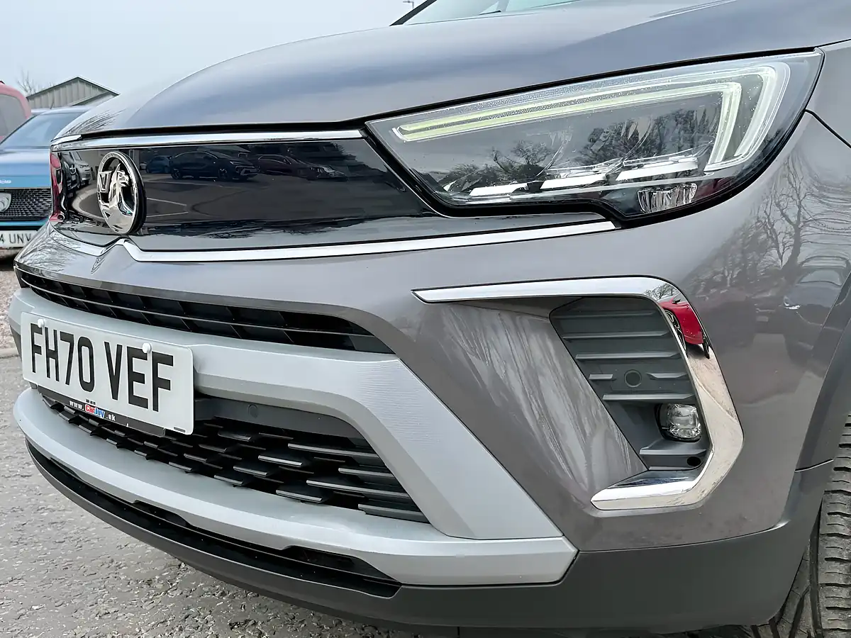Used 2021 Vauxhall Crossland Elite Nav Moonstone Grey - Interior and Exterior details 8