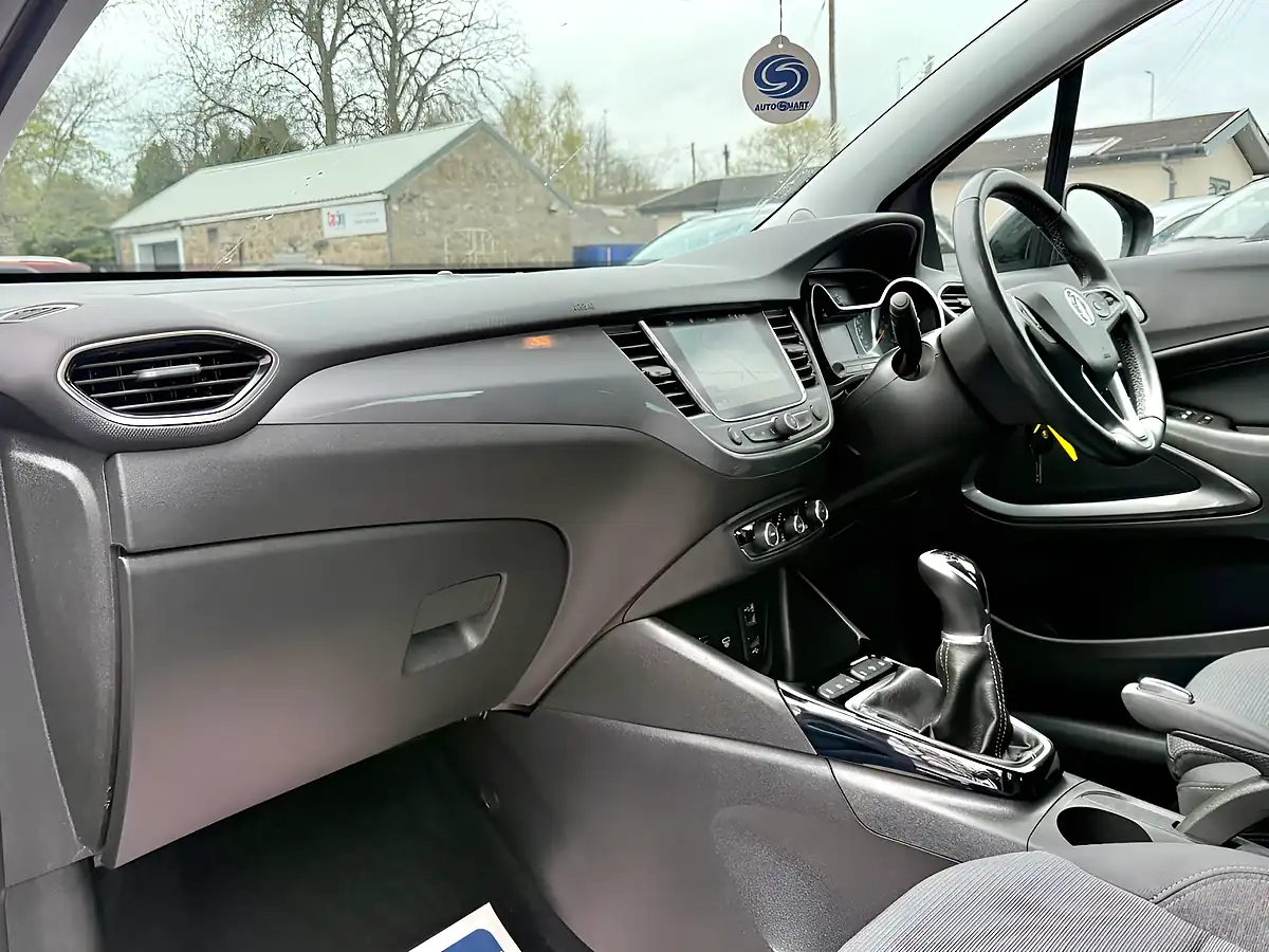 Used 2021 Vauxhall Crossland Elite Nav Navy Blue - Interior and Exterior details 17