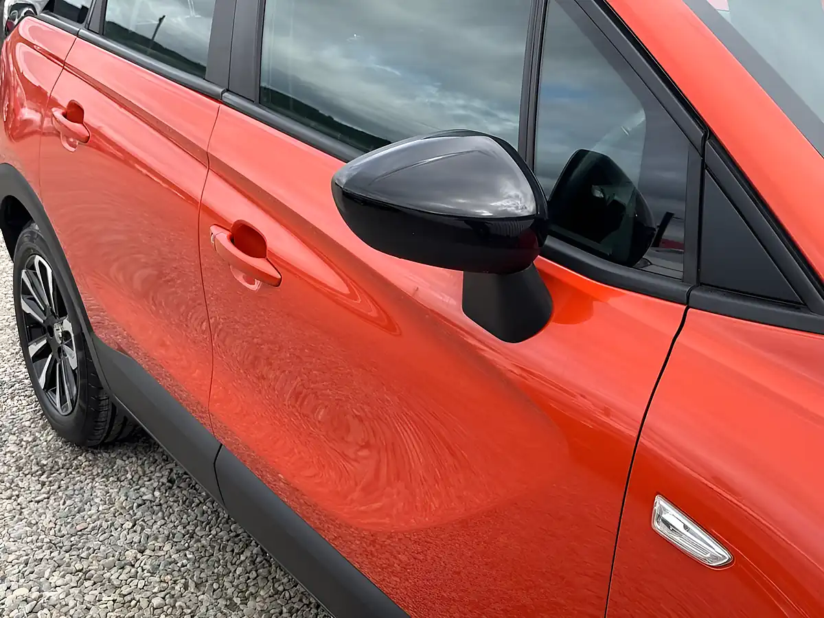 Used 2021 Vauxhall Crossland Se Orange - Interior and Exterior details 10