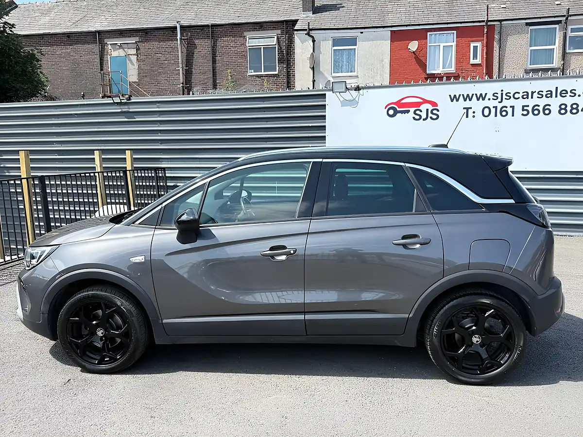 Used 2021 Vauxhall Crossland Sri Nav Grey - Interior and Exterior details 8