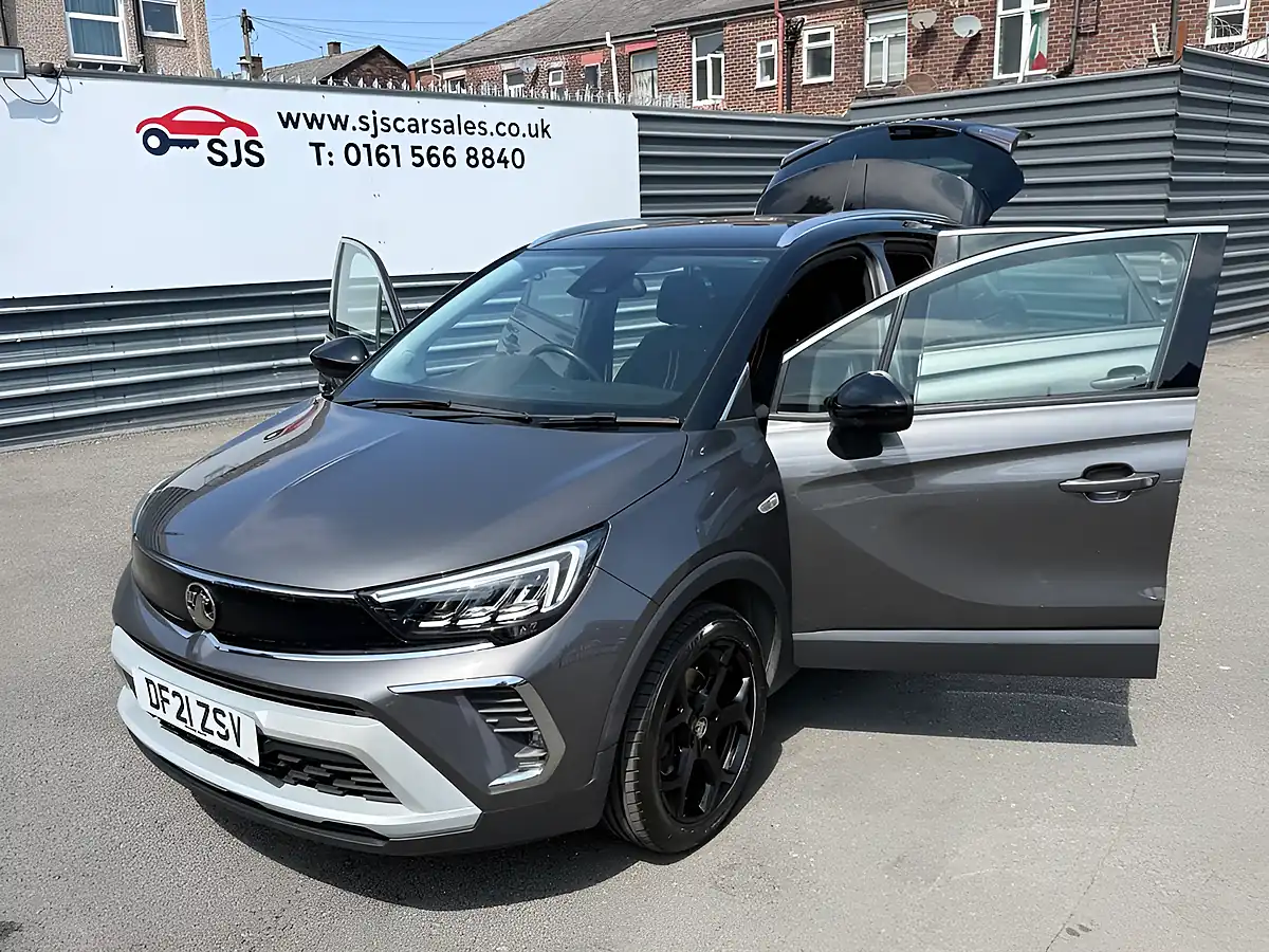 Used 2021 Vauxhall Crossland Sri Nav Grey - Interior and Exterior details 9