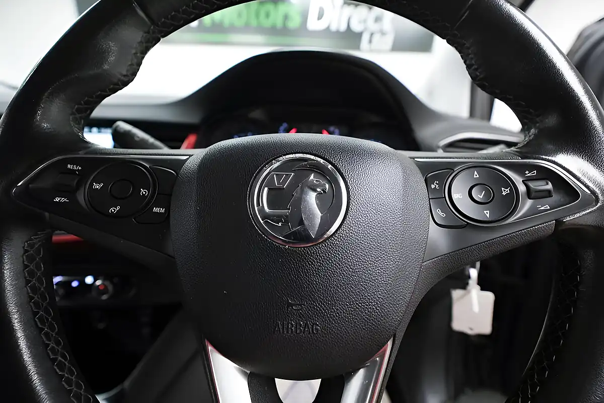 Used 2021 Vauxhall Crossland Sri Nav Grey - Interior and Exterior details 20