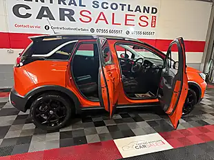 Used 2021 Vauxhall Crossland Sri Nav Orange - Interior and Exterior details 10