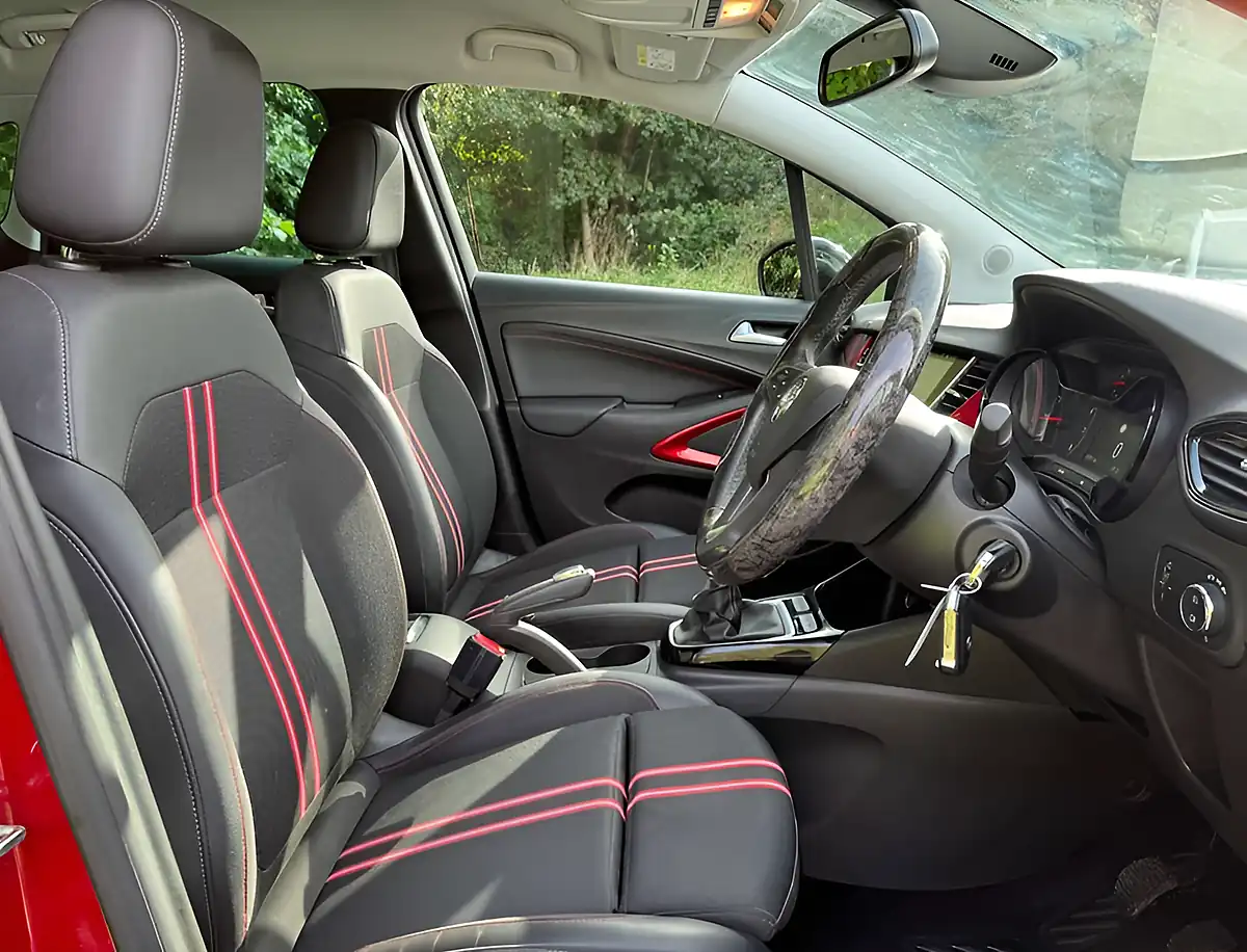 Used 2021 Vauxhall Crossland Sri Nav T Red - Interior and Exterior details 11