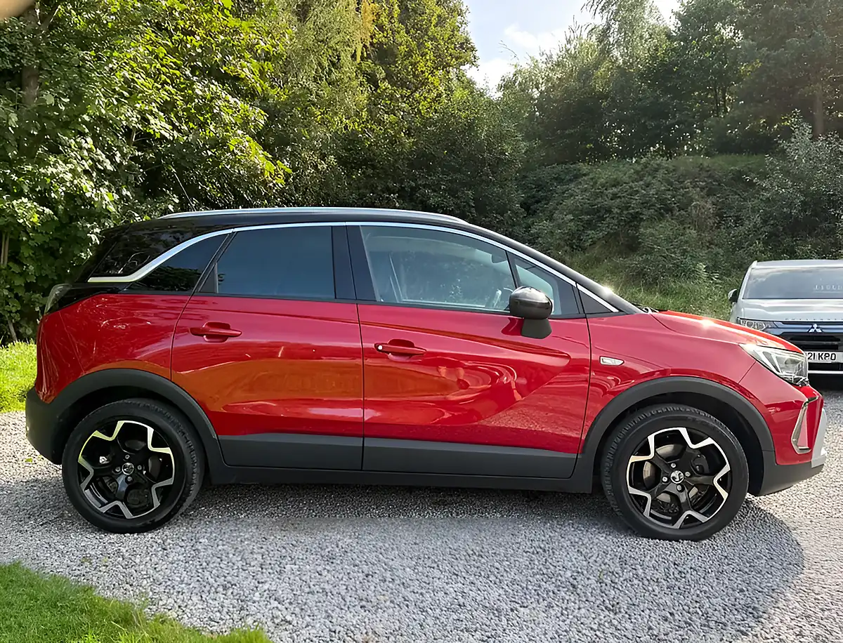Used 2021 Vauxhall Crossland Sri Nav T Red - Interior and Exterior details 2