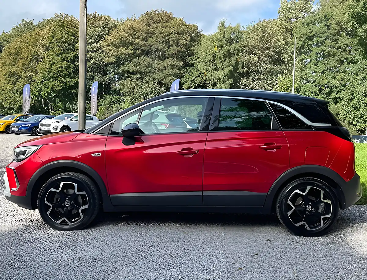 Used 2021 Vauxhall Crossland Sri Nav T Red - Interior and Exterior details 6