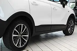 Used 2021 Vauxhall Crossland X Elite Summit White - Interior and Exterior details 13