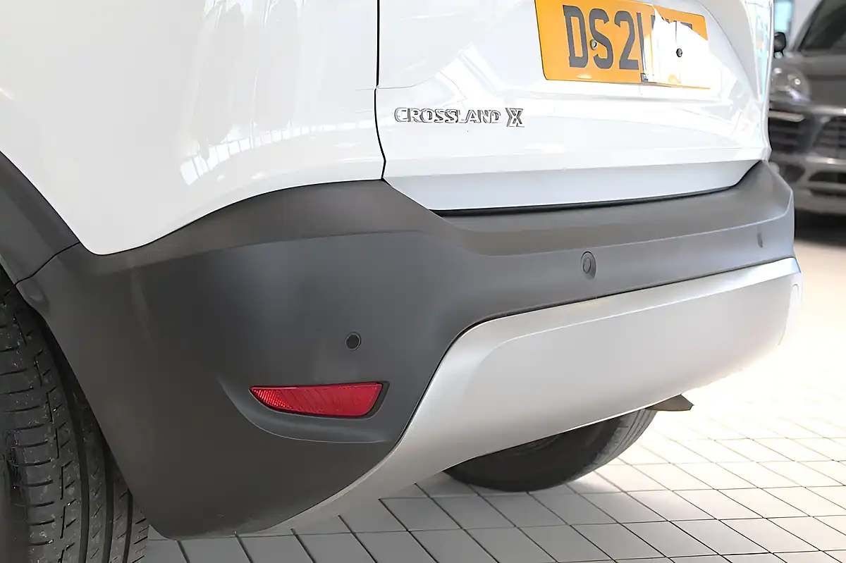 Used 2021 Vauxhall Crossland X Elite Summit White - Interior and Exterior details 16