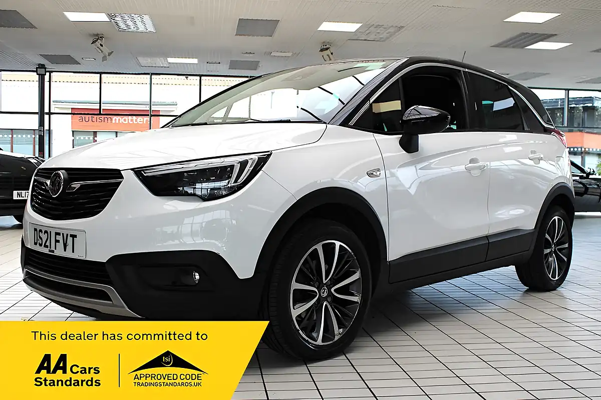 Used 2021 Vauxhall Crossland X Elite Summit White - Interior and Exterior details 2