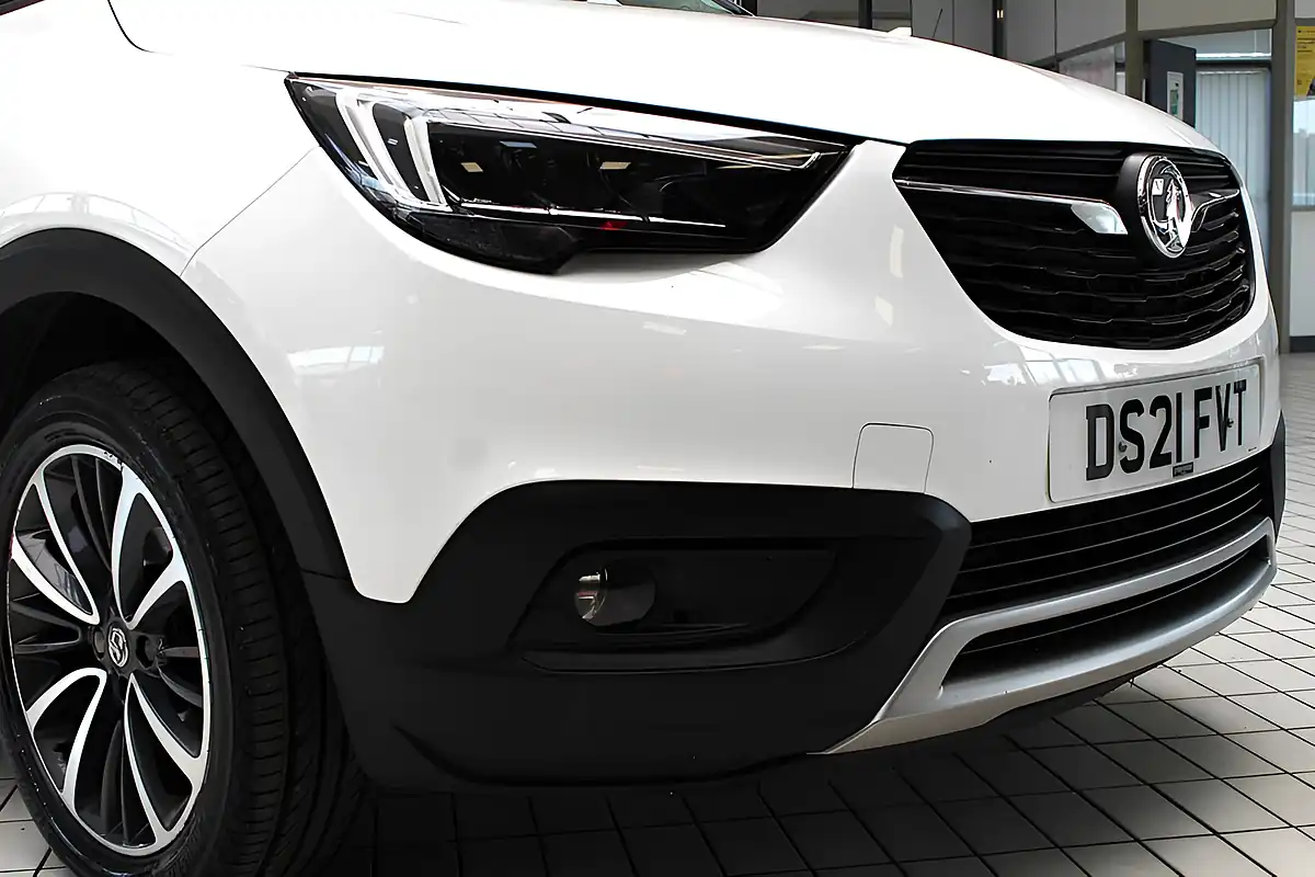 Used 2021 Vauxhall Crossland X Elite Summit White - Interior and Exterior details 9