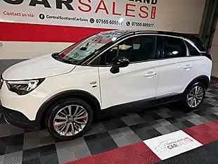 Used 2021 Vauxhall Crossland X Griffin White - Interior and Exterior details 10