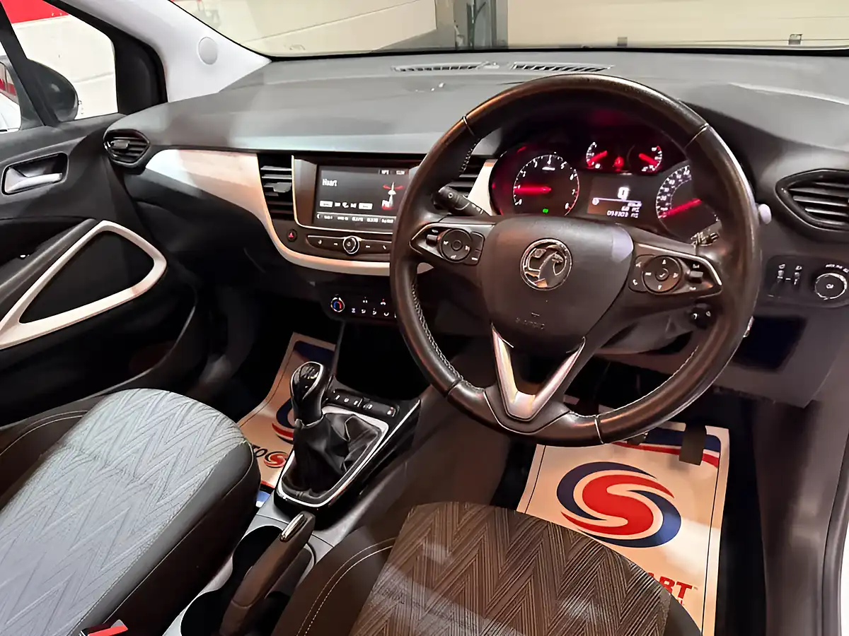 Used 2021 Vauxhall Crossland X Griffin White - Interior and Exterior details 16
