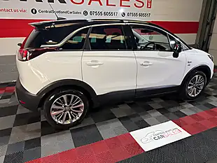 Used 2021 Vauxhall Crossland X Griffin White - Interior and Exterior details 4
