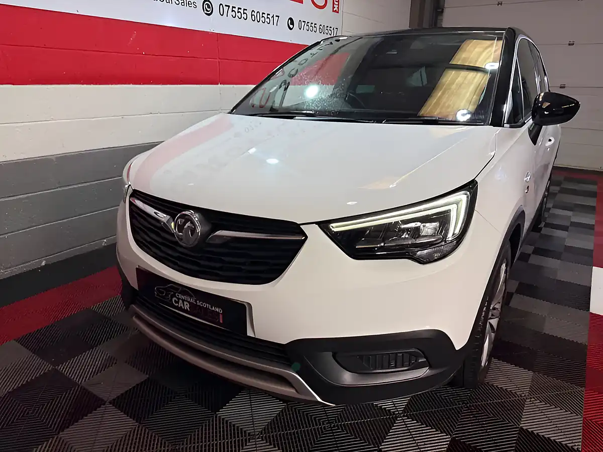 Used 2021 Vauxhall Crossland X Griffin White - Interior and Exterior details 7