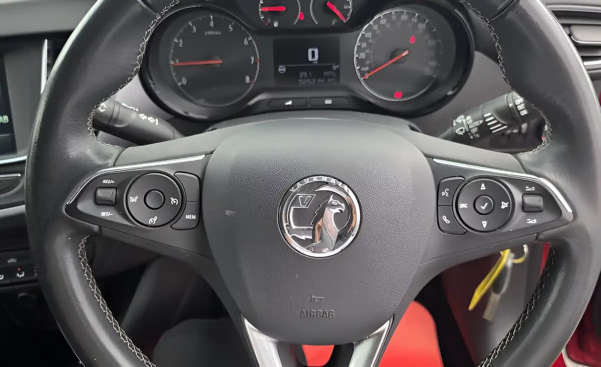 Used 2021 Vauxhall Crossland X Se Edition Shiraz Red Metallic - Interior and Exterior details 14