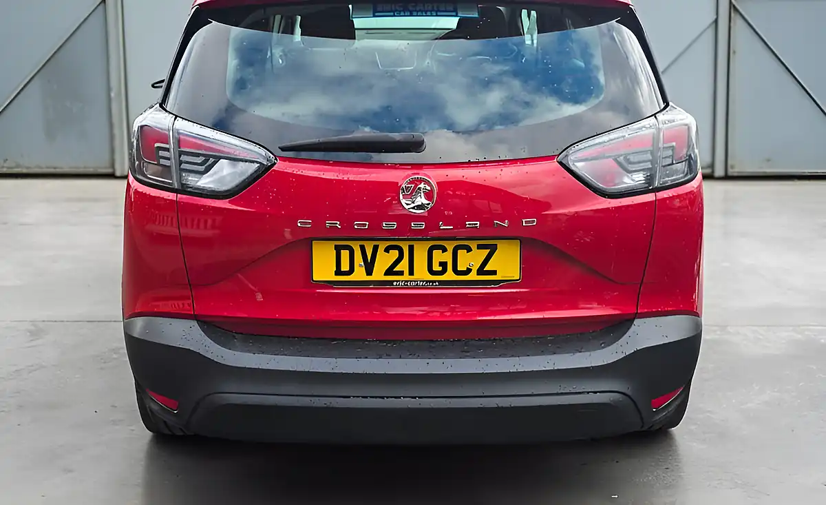 Used 2021 Vauxhall Crossland X Se Edition Shiraz Red Metallic - Interior and Exterior details 3
