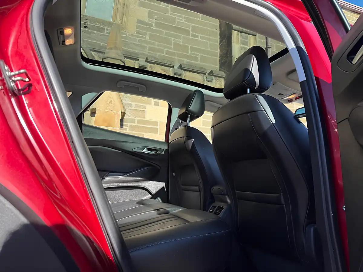 Used 2021 Vauxhall Grandland X Elite Nav Red - Interior and Exterior details 10