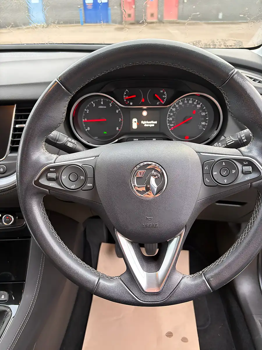 Used 2021 Vauxhall Grandland X Griffin Edition Black - Interior and Exterior details 12