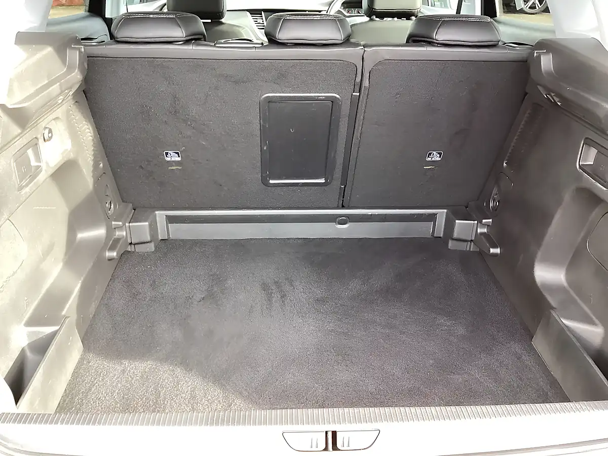 Used 2021 Vauxhall Grandland X Griffin Edition Black - Interior and Exterior details 11