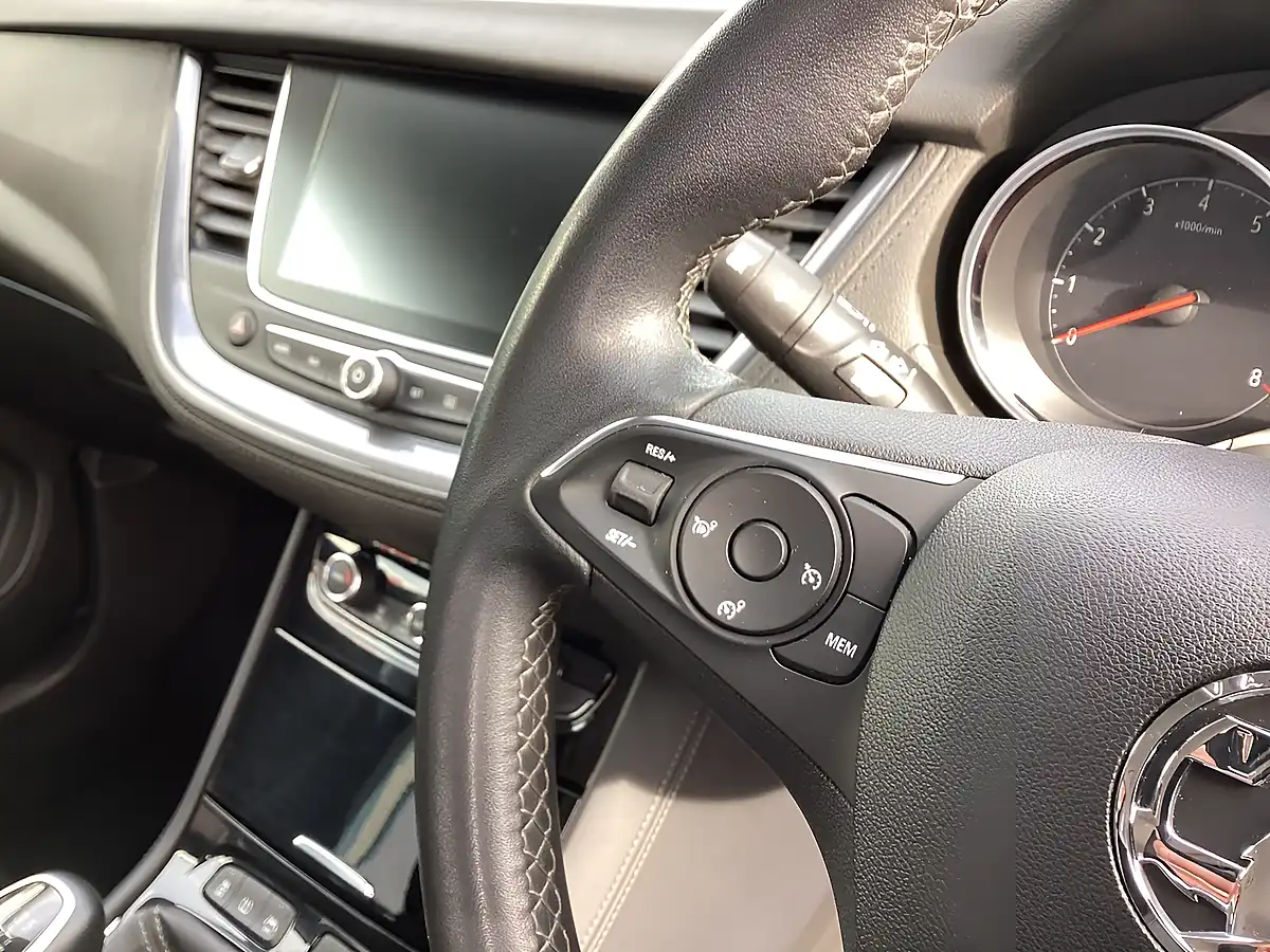 Used 2021 Vauxhall Grandland X Griffin Edition Black - Interior and Exterior details 16