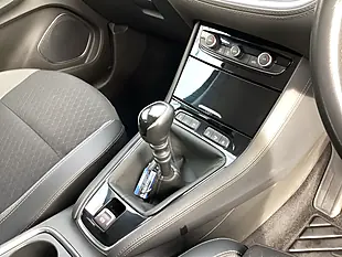 Used 2021 Vauxhall Grandland X Griffin Edition Black - Interior and Exterior details 8