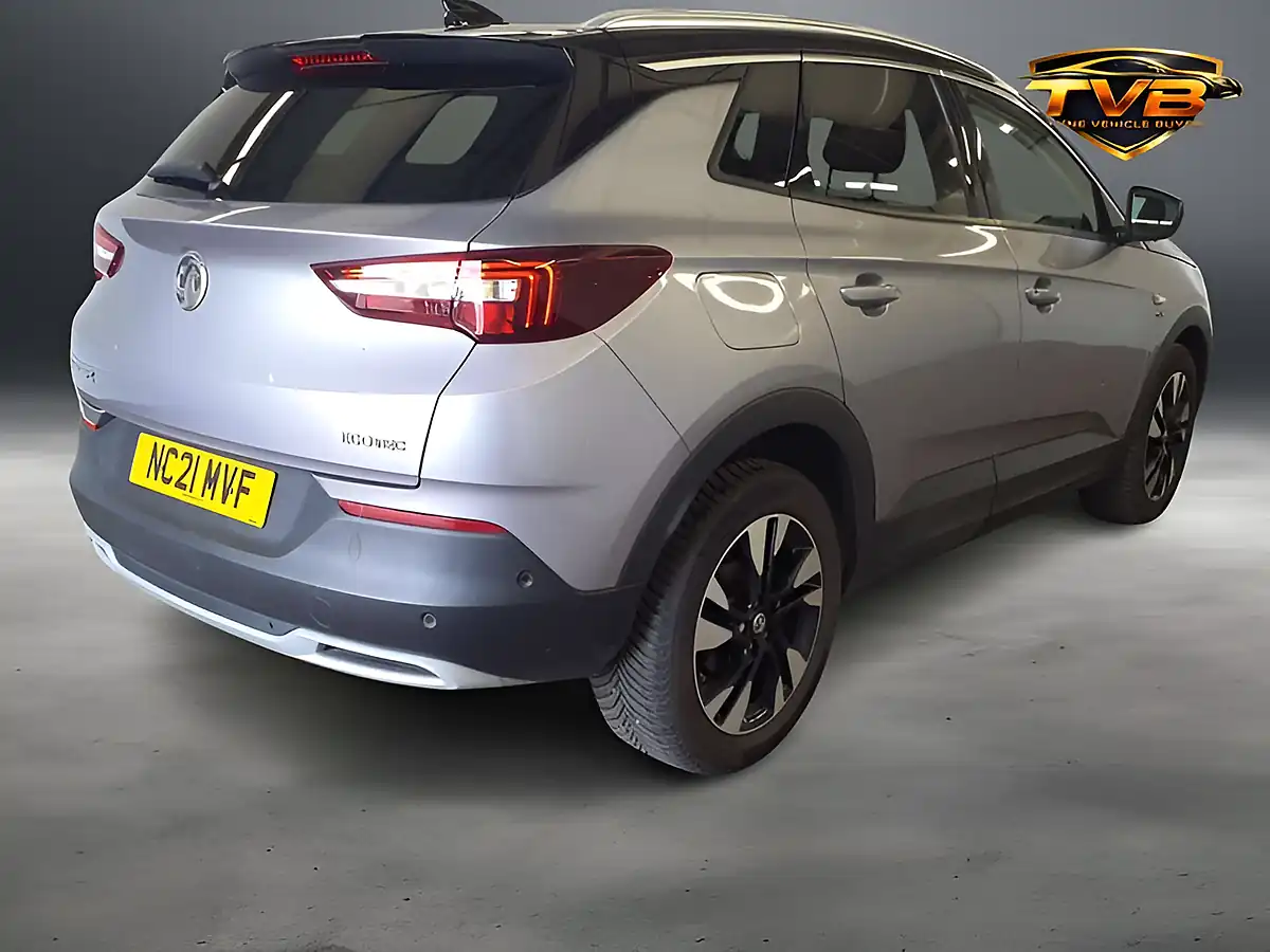 Used 2021 Vauxhall Grandland X Griffin Edition Quartz Grey - Interior and Exterior details 2