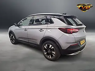 Used 2021 Vauxhall Grandland X Griffin Edition Quartz Grey - Interior and Exterior details 4