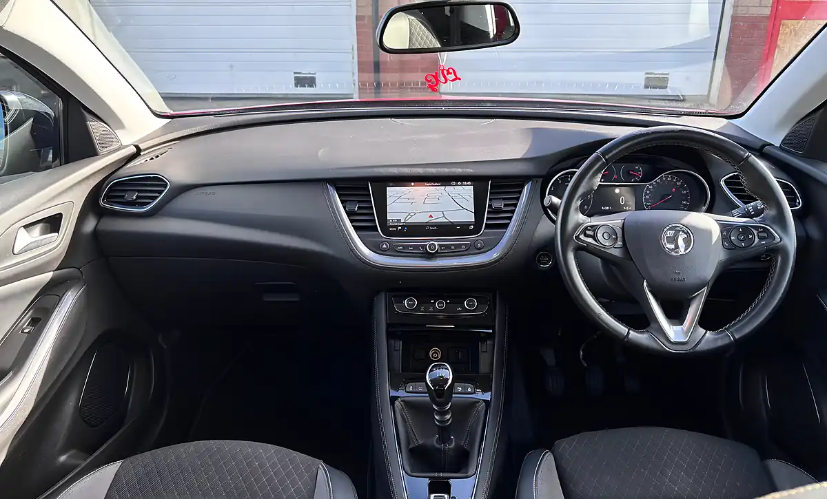 Used 2021 Vauxhall Grandland X Griffin Edition Red - Interior and Exterior details 10